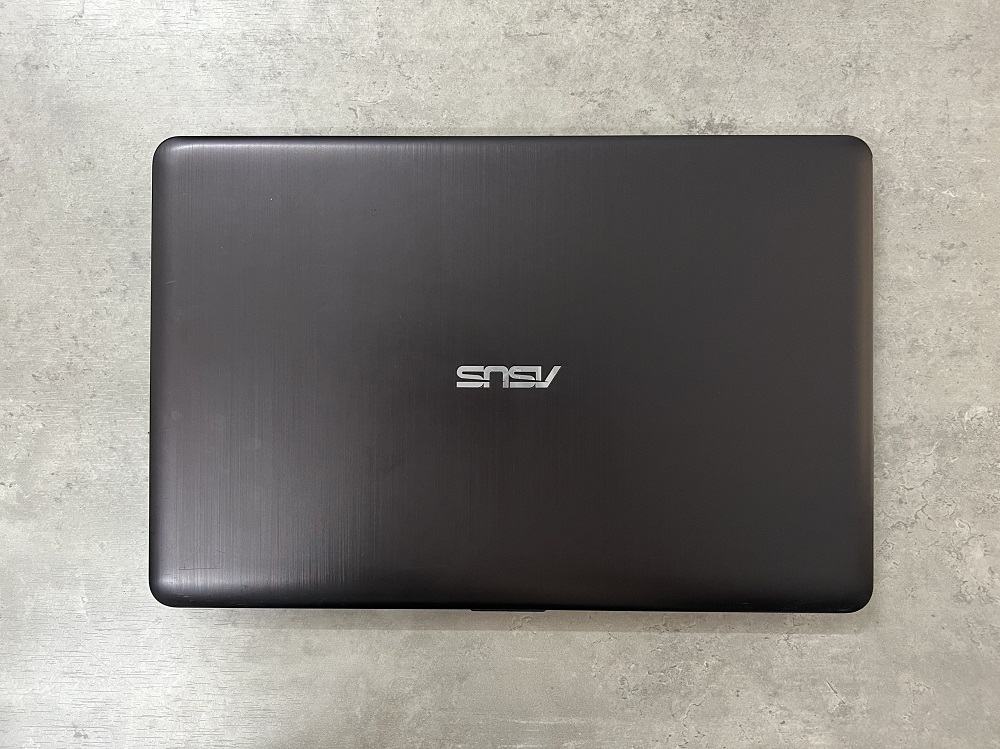 Laptop Asus X541UA cũ Core i3 7100u |Ram 8GB |SSD 240GB |15.6IN 