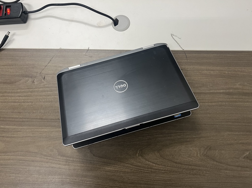 Laptop Dell Latitude E6430 cũ Core i5 3360M | 4GB | 120GB | 14.0''| NVS 5200M 1GB