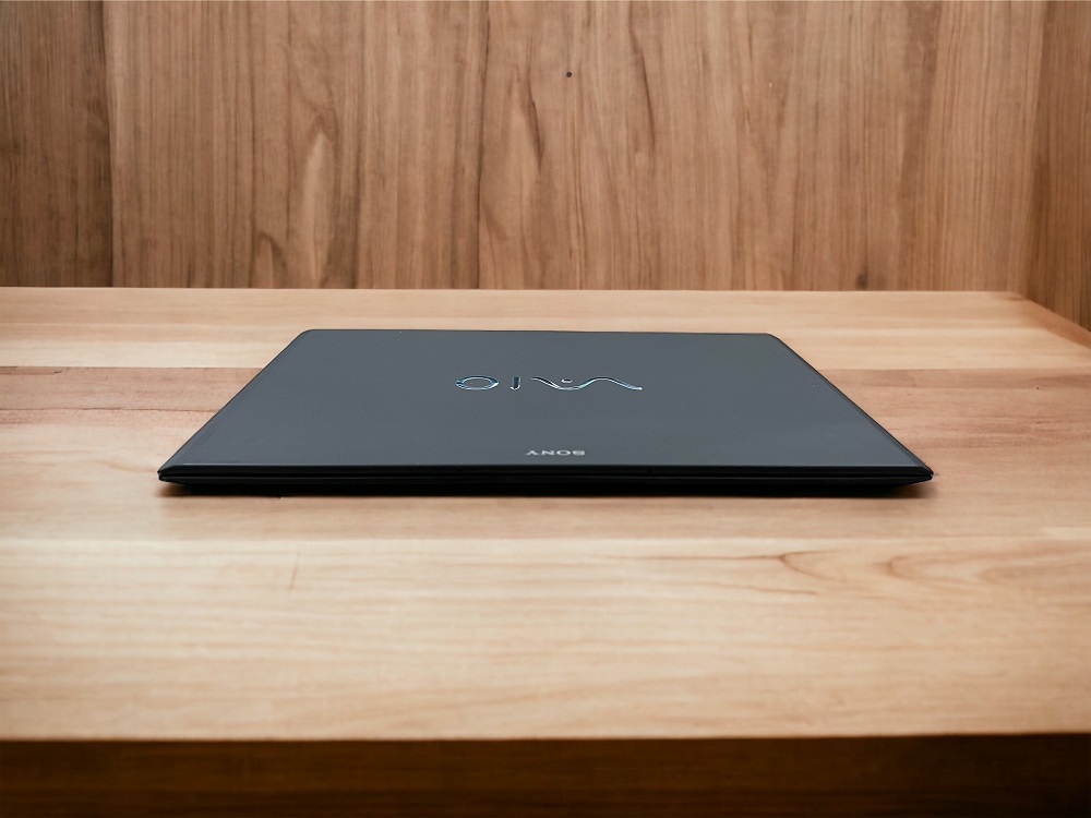 Laptop Sony Vaio SVP112A2CN cũ Core i5 4200u |Ram 4GB |SSD 128GB |Màn 11.6IN FHD Mỏng Nhẹ